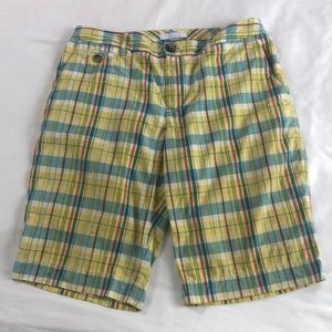 Colorful Golf Bermudas
